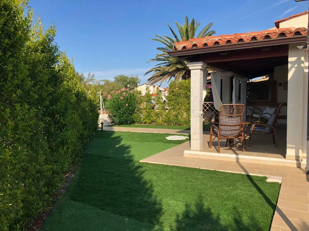 Ca' Viscomi Vila San Teodoro  Itália